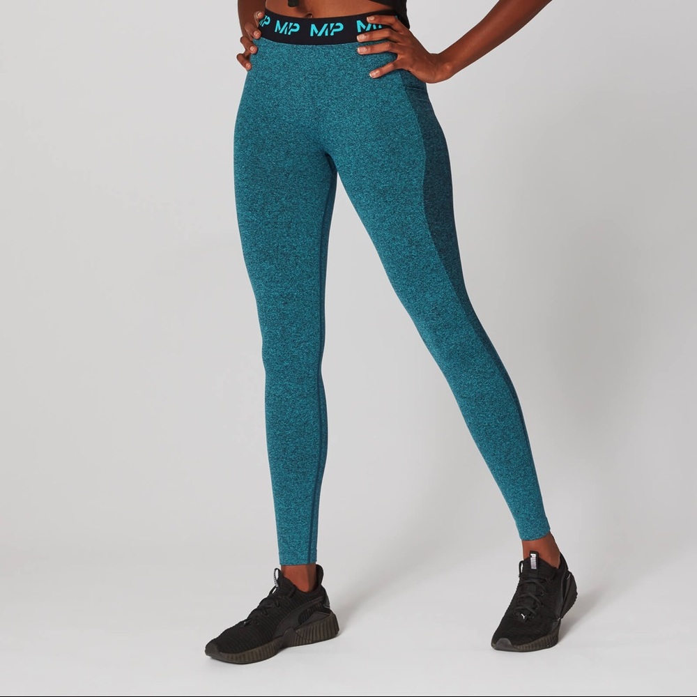 NEW! My Protein Limited Edition Curve Leggings